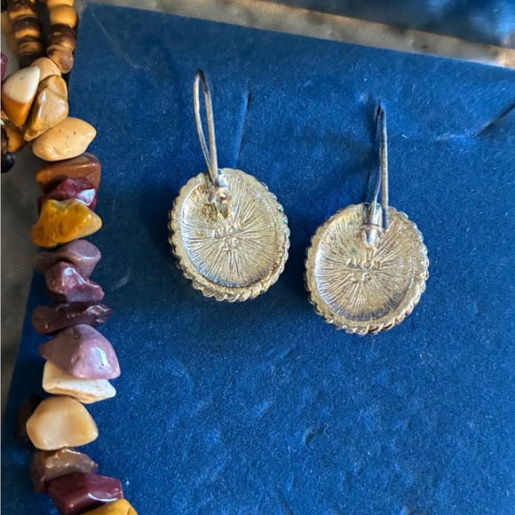 Tigers Eye Avon Necklace 3 piece Set Original Box - Picture 2 of 7